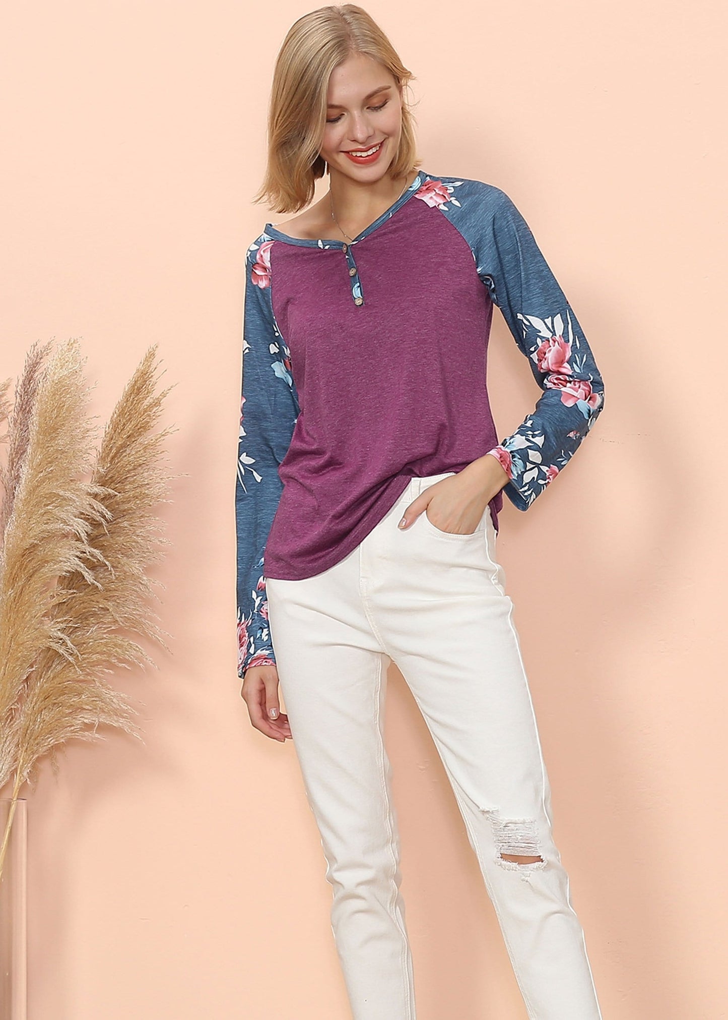 Camiseta Henley de manga larga con estampado floral