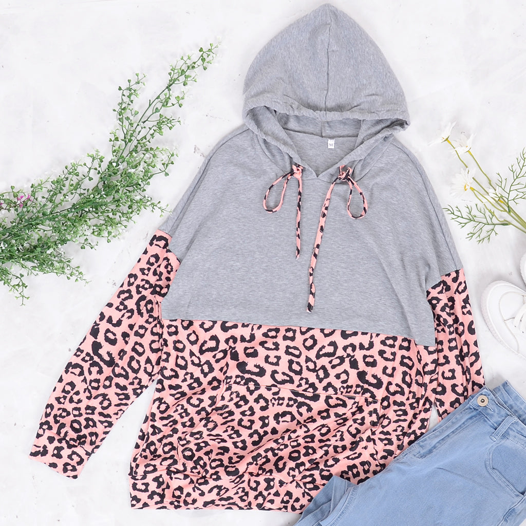 Sudadera con capucha y estampado de leopardo en dos tonos