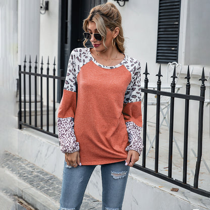 Camiseta de béisbol con estampado de leopardo