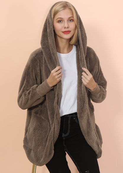 Sudadera con capucha y bolsillo frontal abierto de sherpa