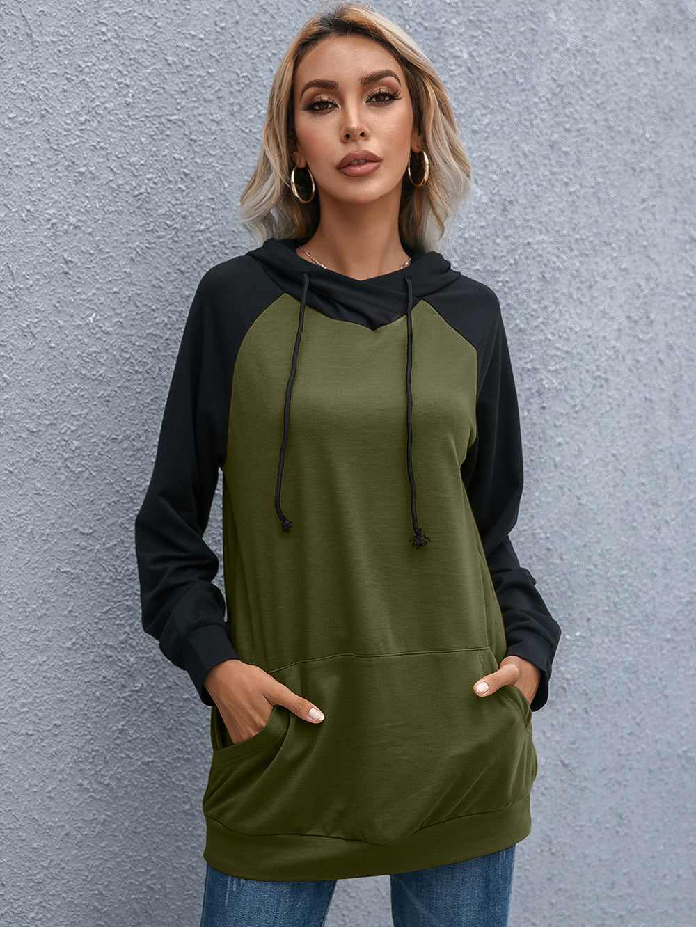 Sudadera con capucha de béisbol de manga larga