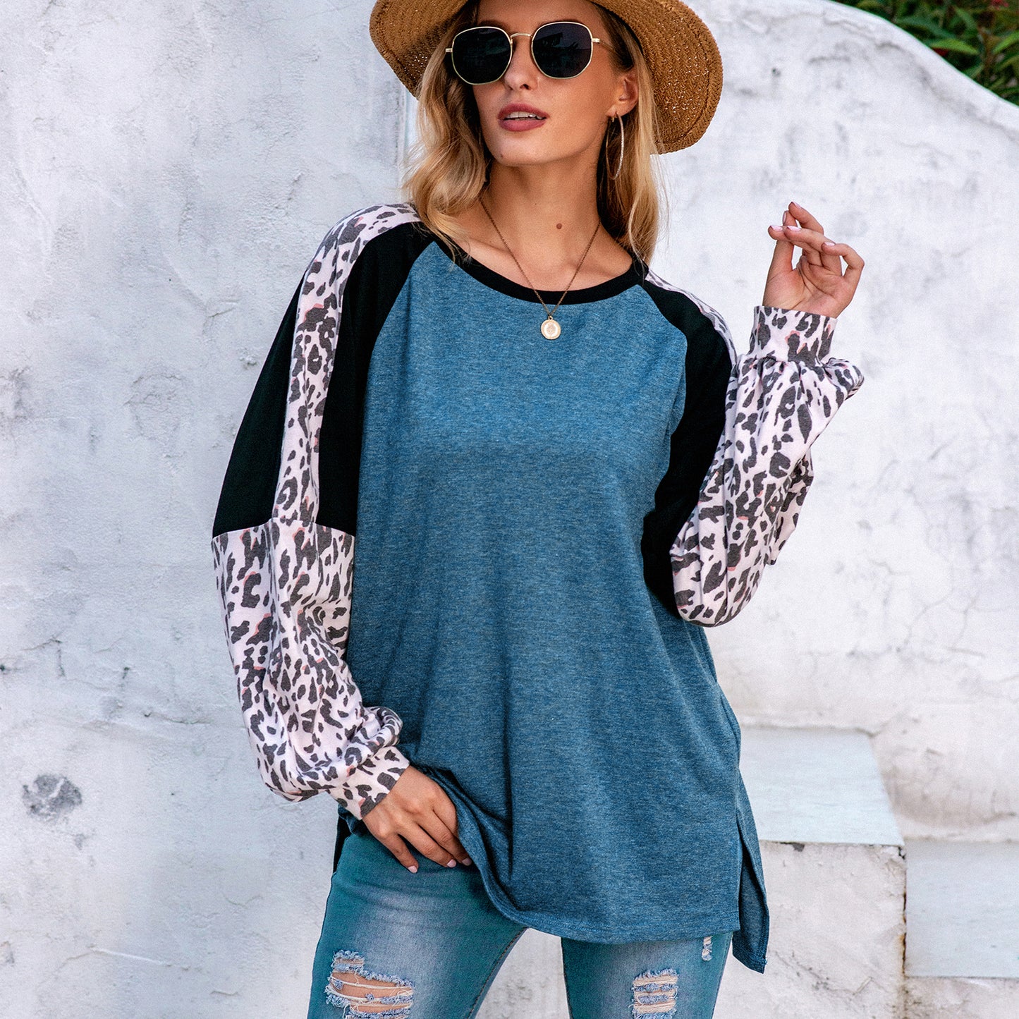 Camiseta de béisbol con estampado de leopardo
