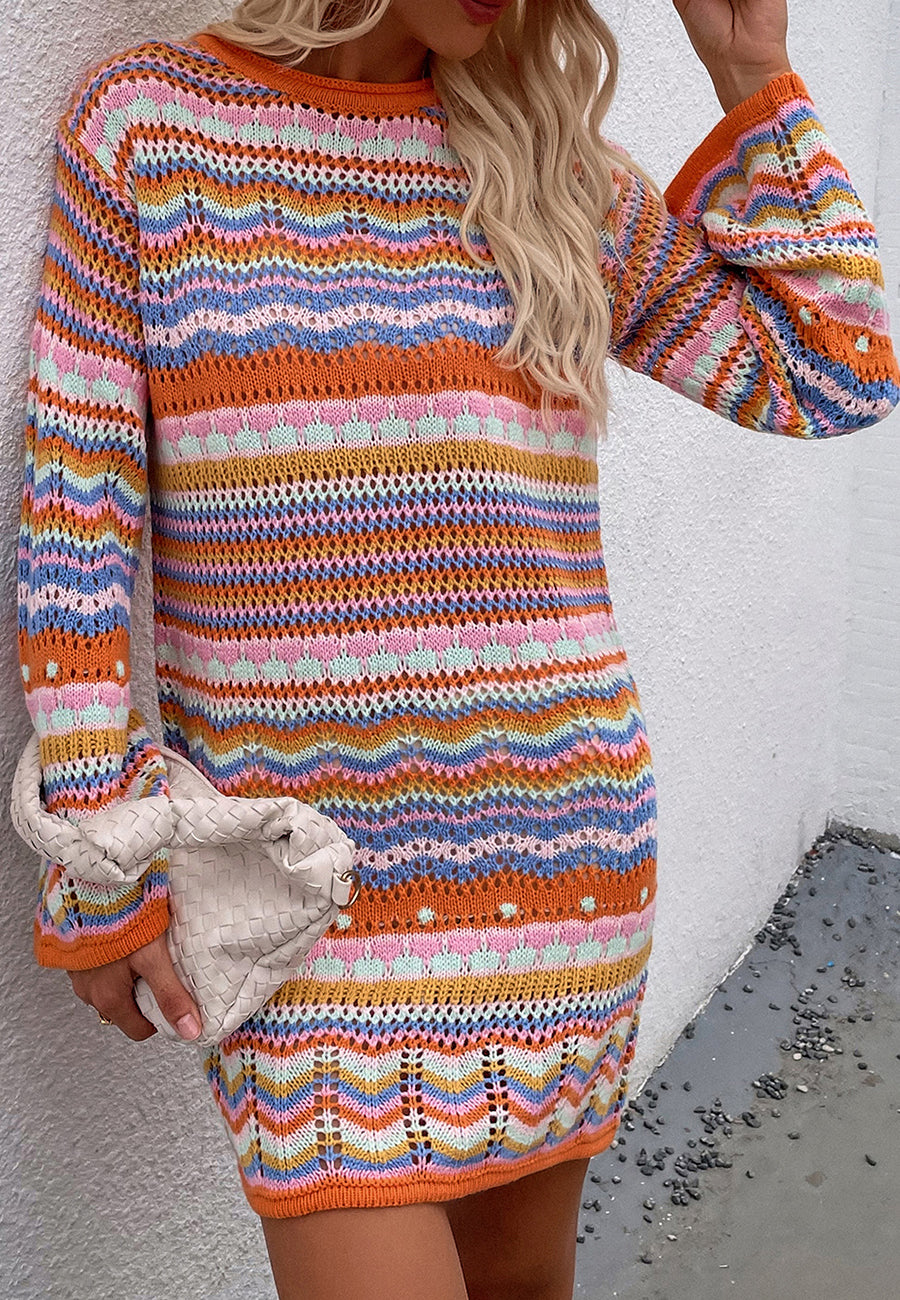 Vestido tipo suéter de punto con un toque festivo y vibrante
