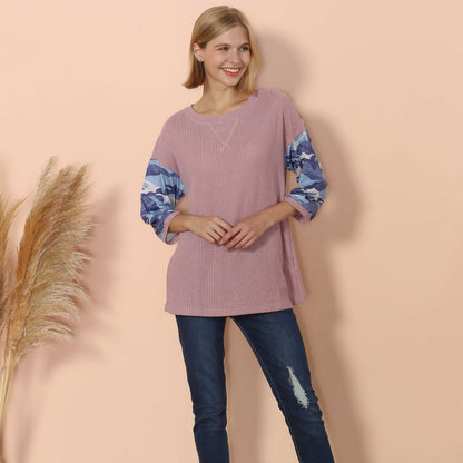 Suéter de punto gofre con panel de camuflaje