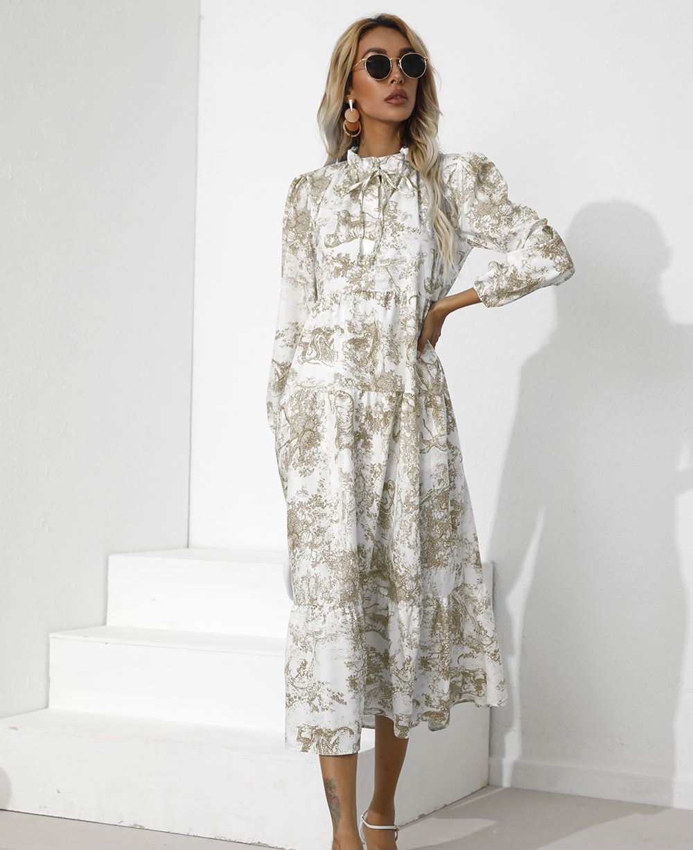 Vestido con dobladillo escalonado y estampado vintage