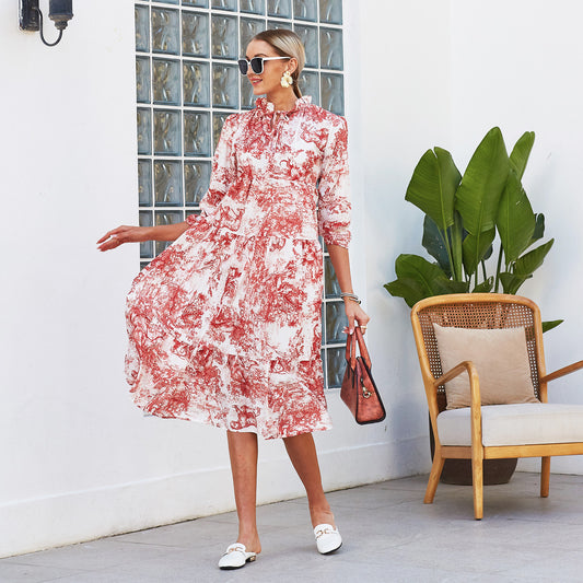 Vestido con dobladillo escalonado y estampado vintage
