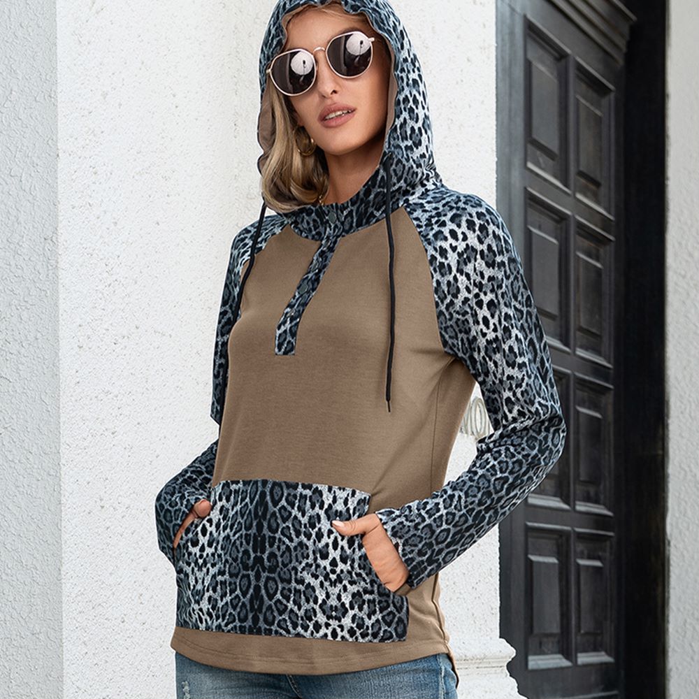 Sudadera con capucha de leopardo de dos tonos