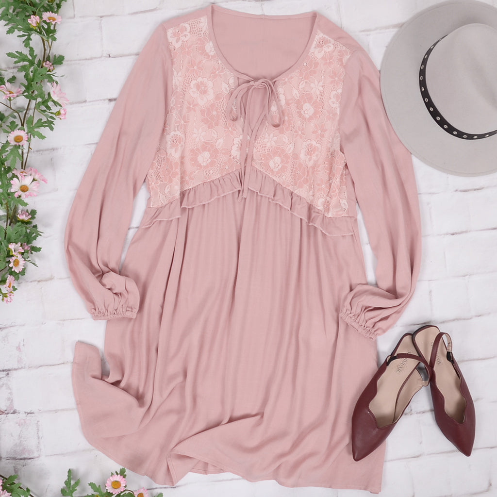 Vestido túnica con cuello anudado 