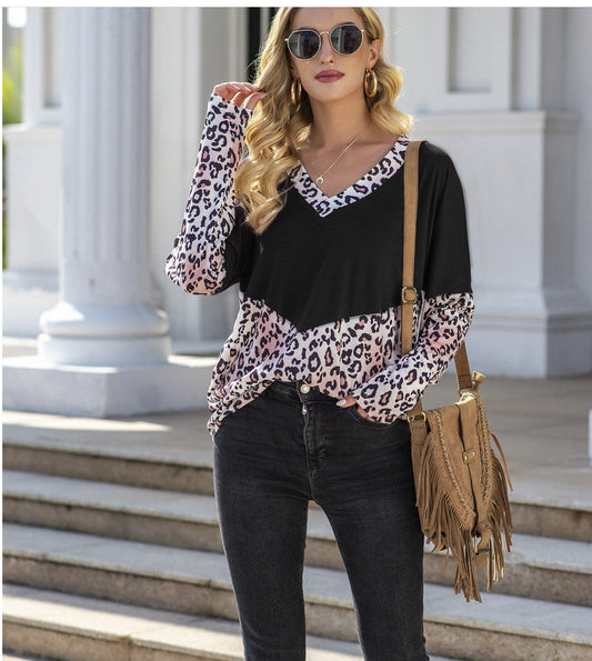 Camiseta con cuello en V y bloques de color 