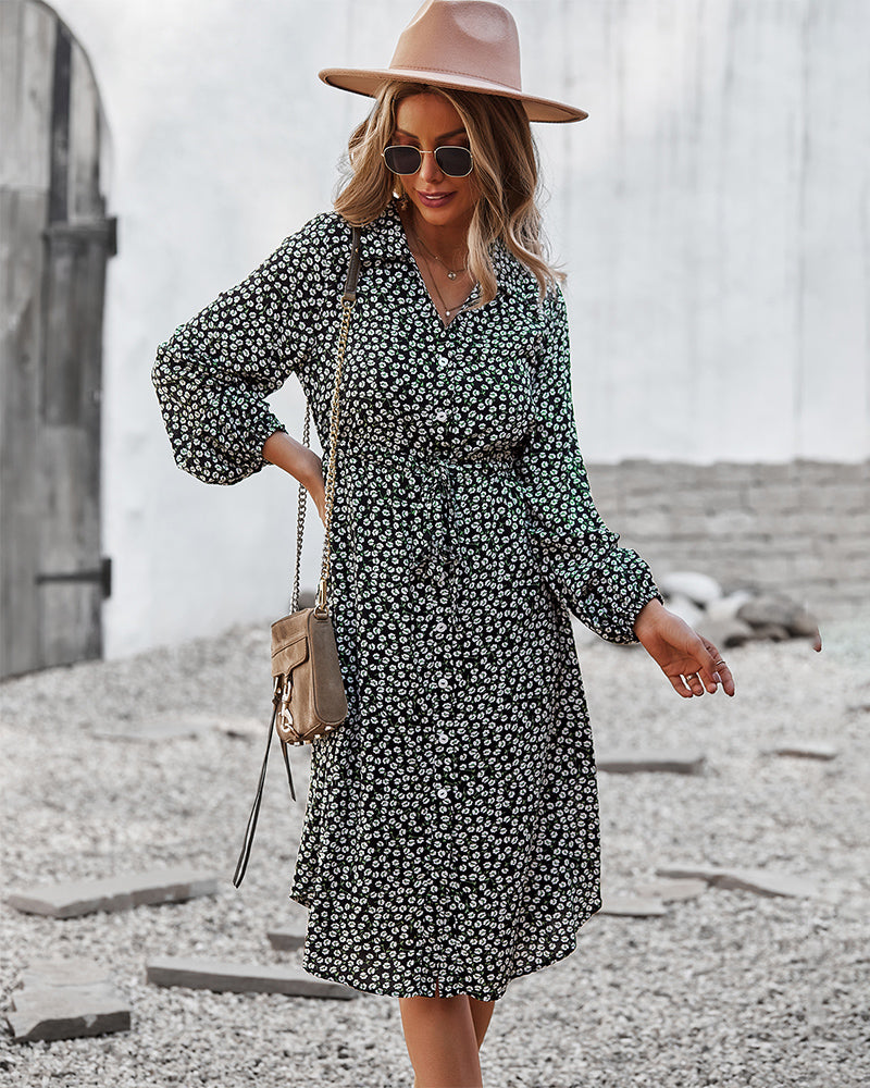 Vestido camisero con lazo floral en la cintura 
