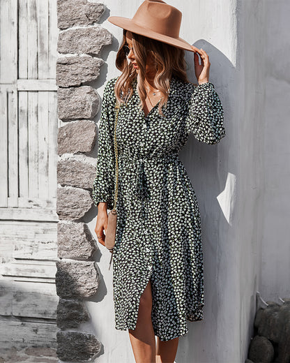 Vestido camisero con lazo floral en la cintura 