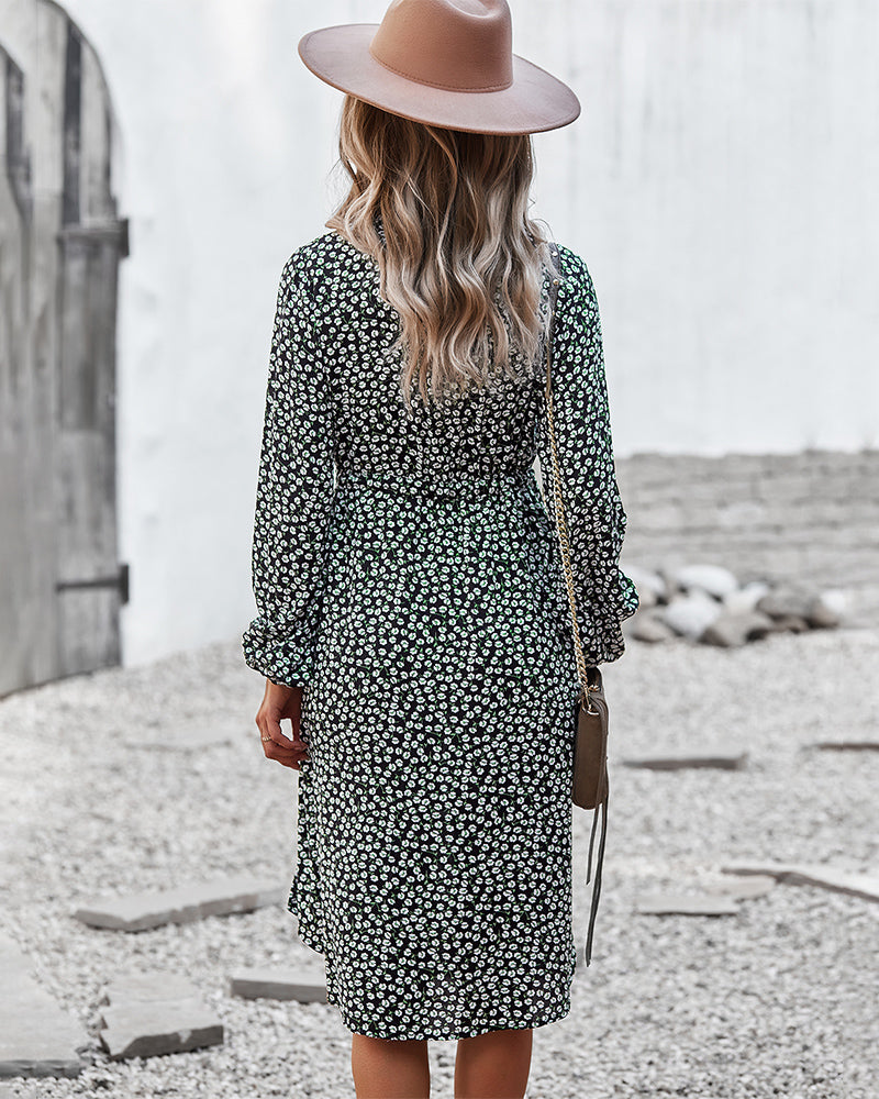 Vestido camisero con lazo floral en la cintura 