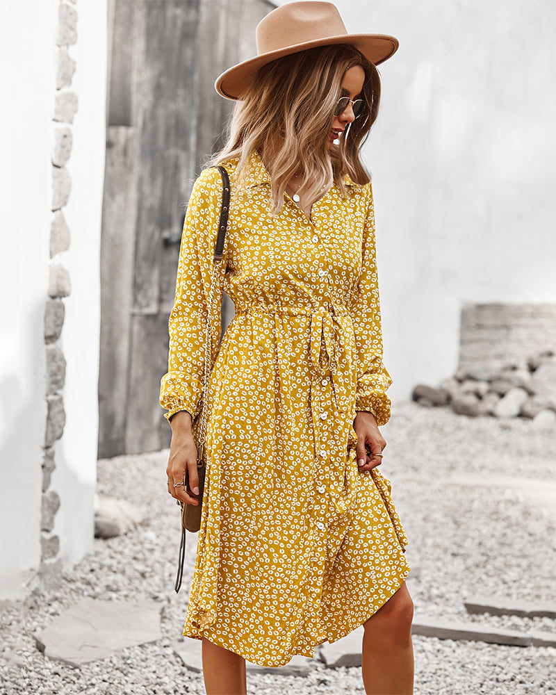 Vestido camisero con lazo floral en la cintura 
