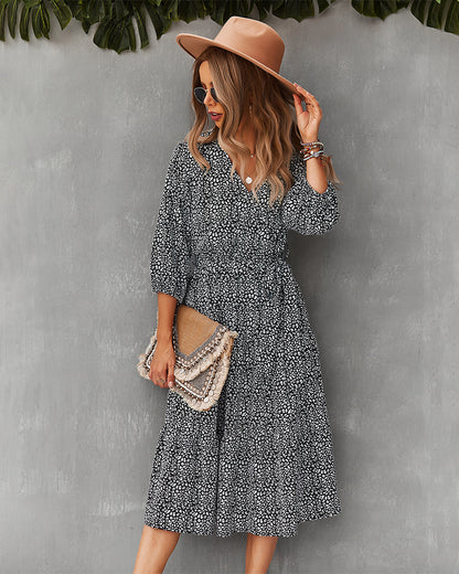 Vestido con lazo en la cintura y estampado de leopardo 
