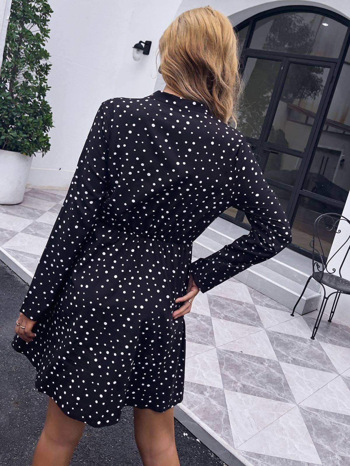 Vestido de lunares con cremallera 