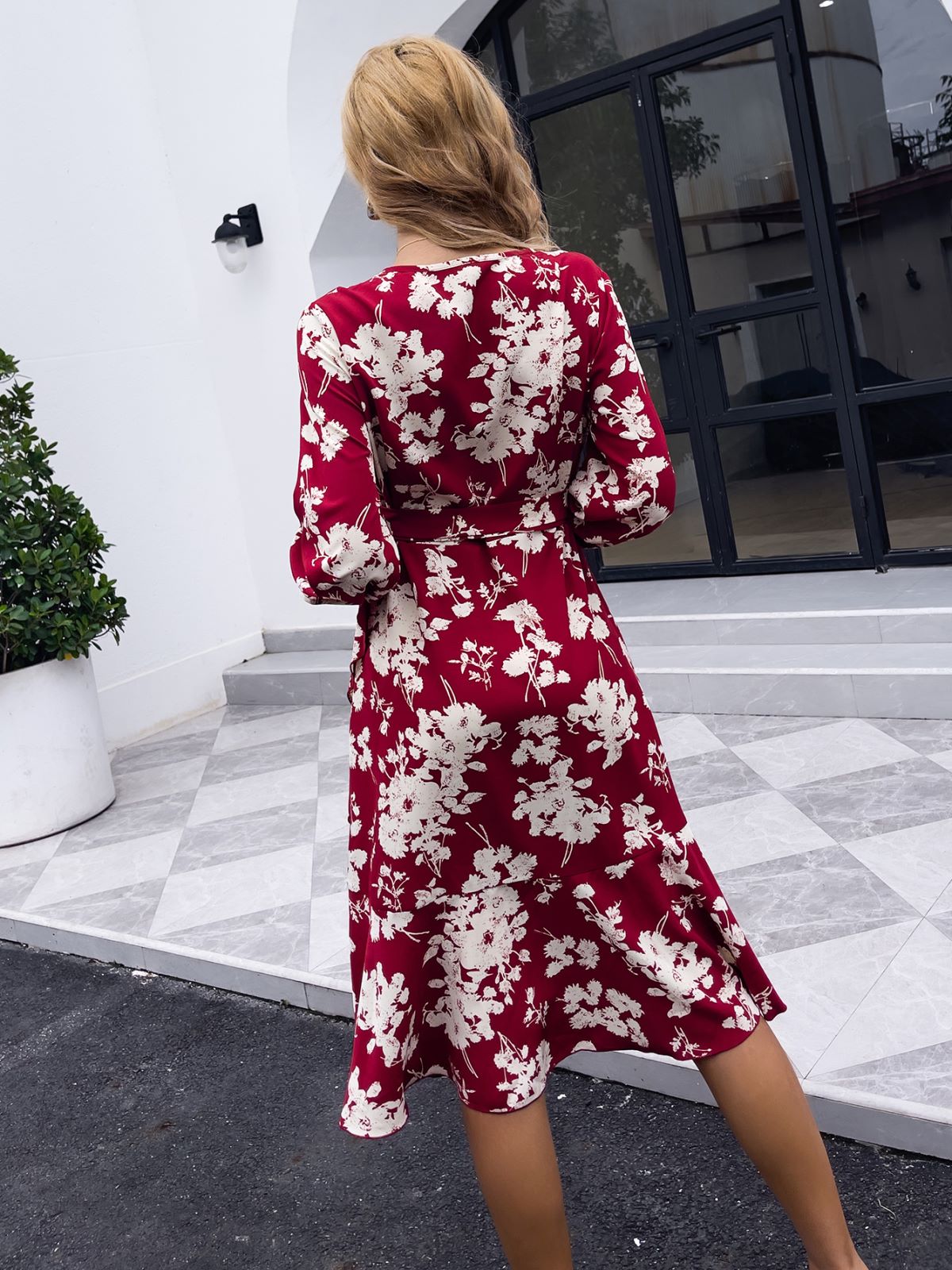 Vestido cruzado con estampado floral 