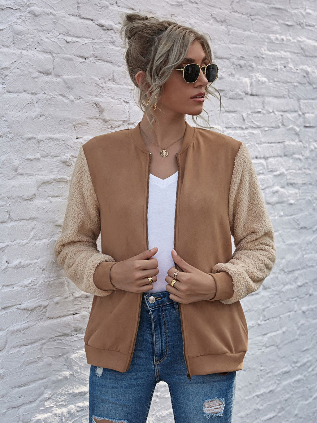 Chaqueta de dos tonos con mangas de peluche 