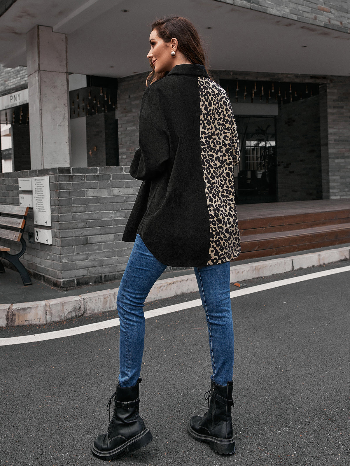 Blusa de botones de dos tonos 