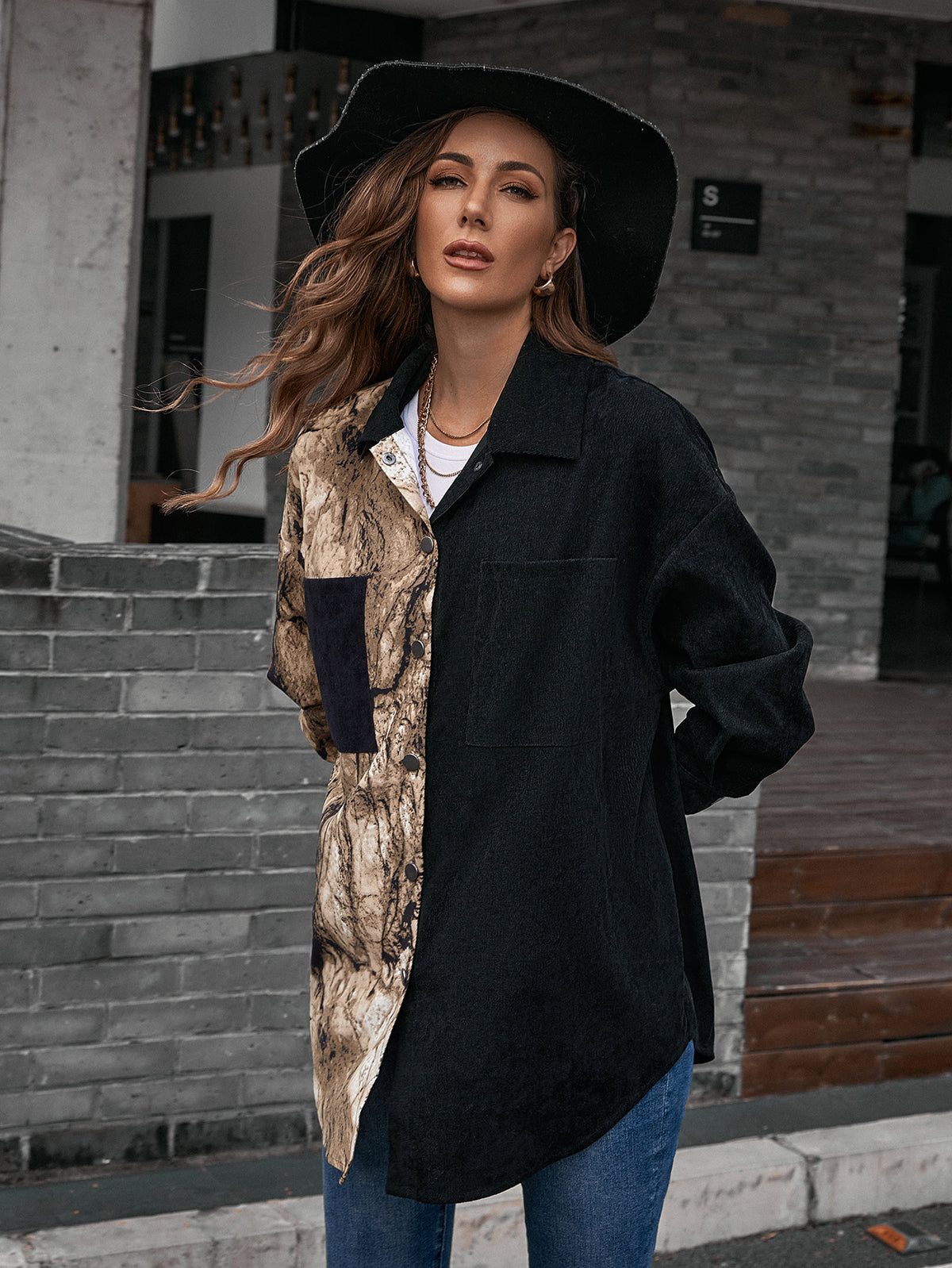 Blusa de botones de dos tonos 