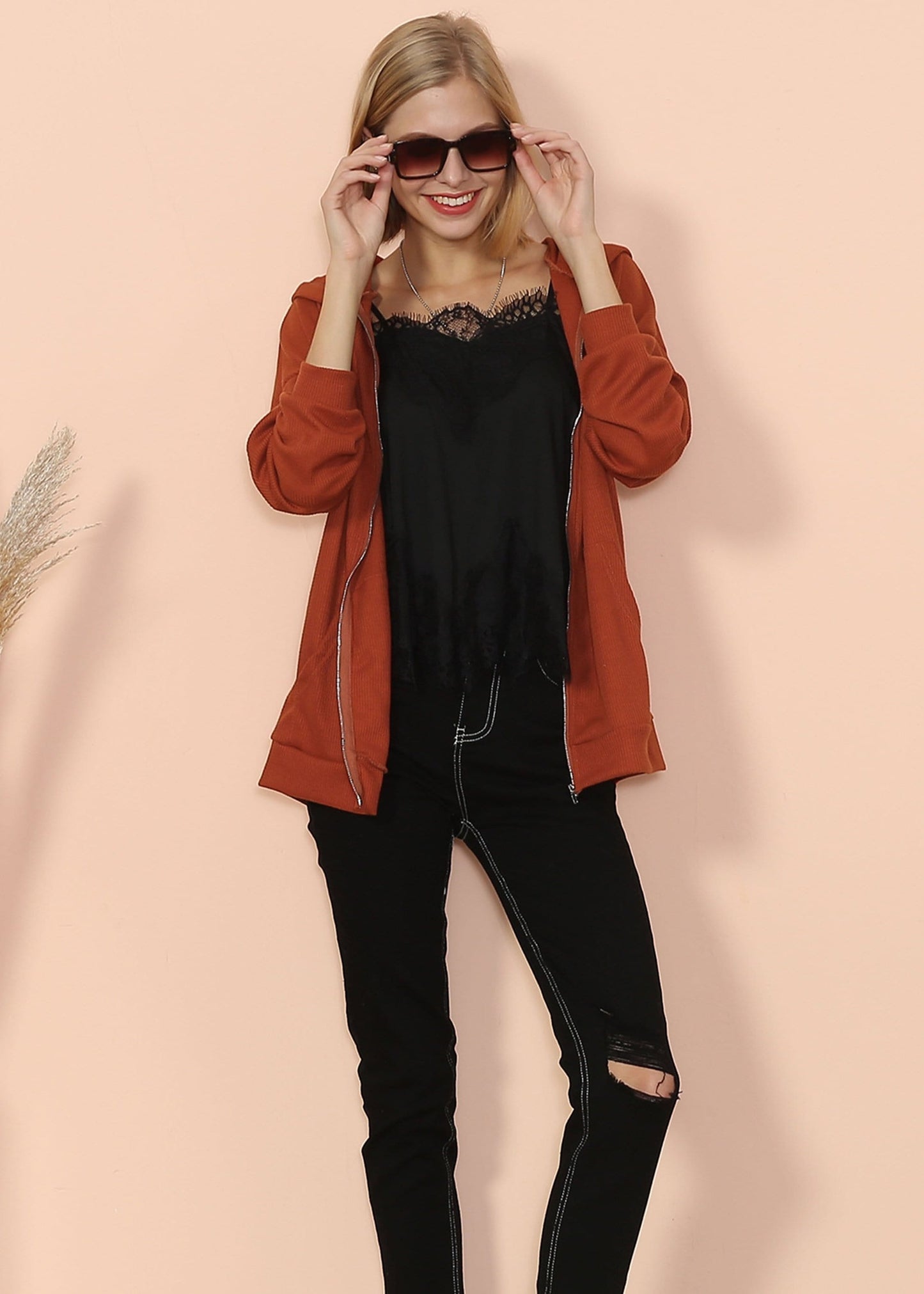 Sudadera con capucha de punto con hombros caídos 