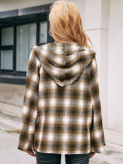 Chaqueta de cuadros escoceses con mangas acampanadas 