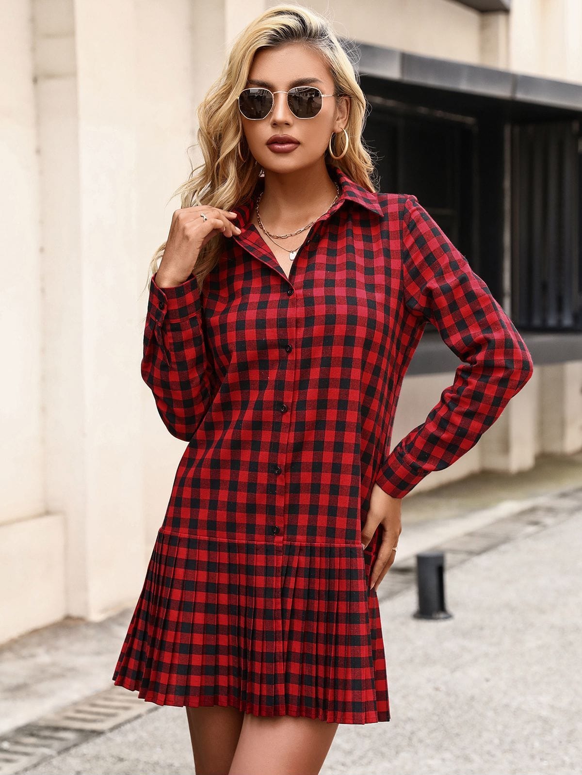 Vestido plisado con cuadros estilo búfalo 