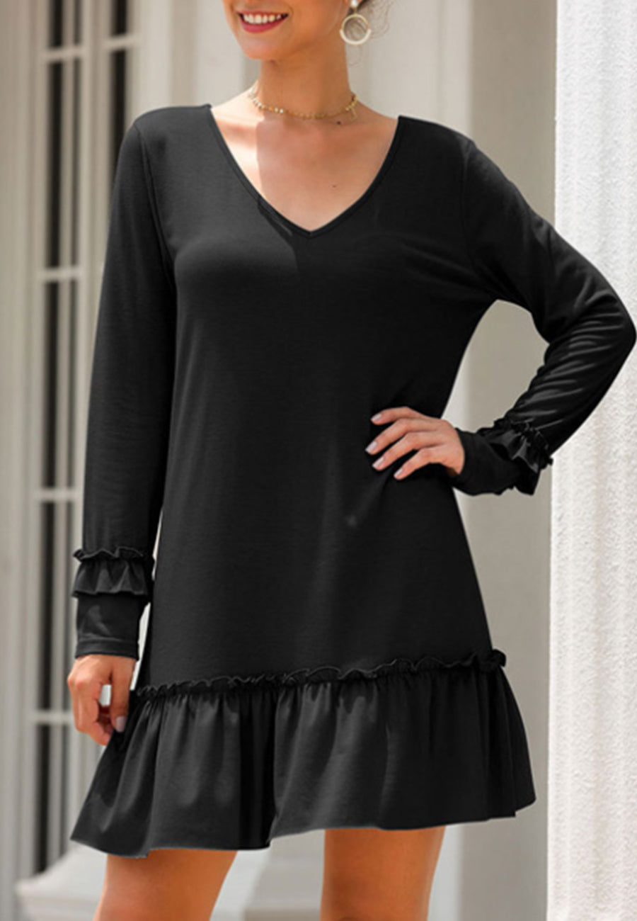 Vestido con escote en V y dobladillo con volantes 