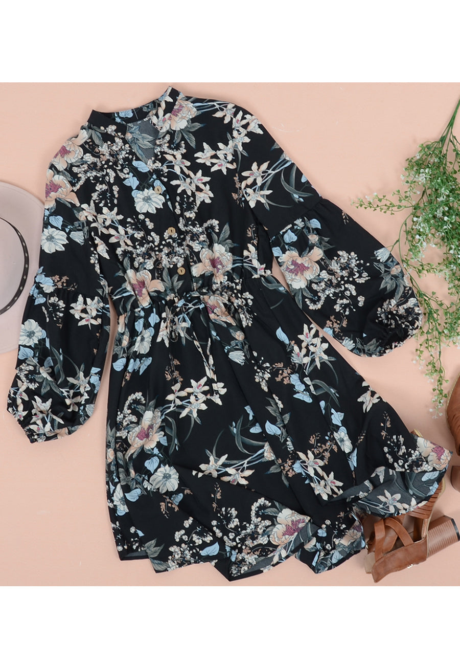 Vestido vintage con cuello y estampado floral 