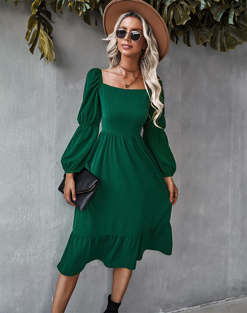 Vestido de cuello recto y mangas abullonadas dobles 