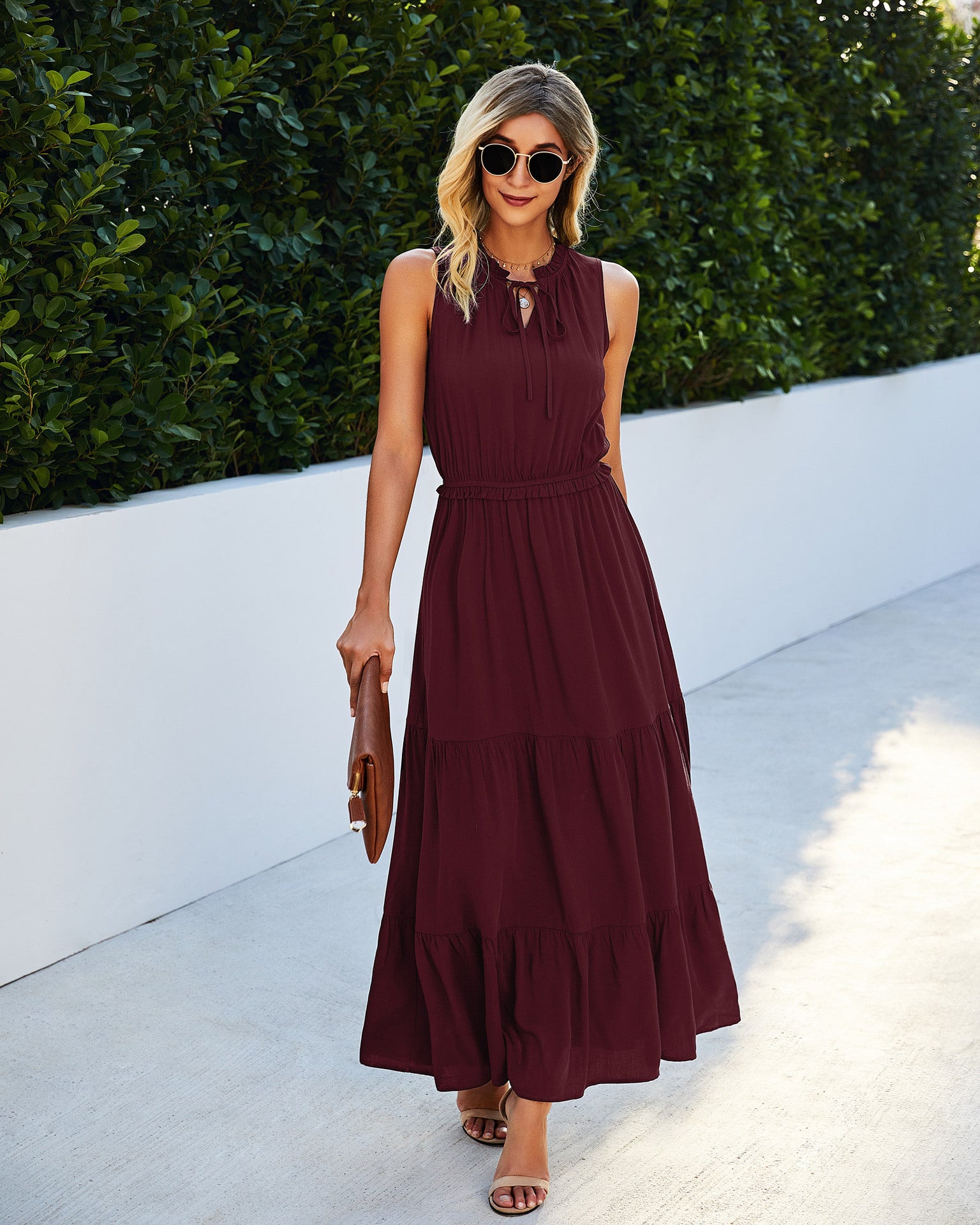 Vestido largo liso con cuello anudado 