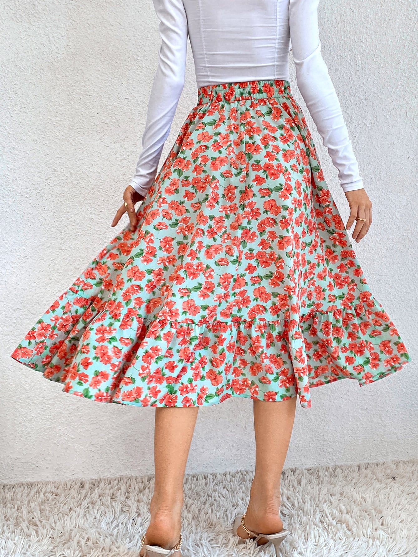 Gartered Floral Print Midi Skirt