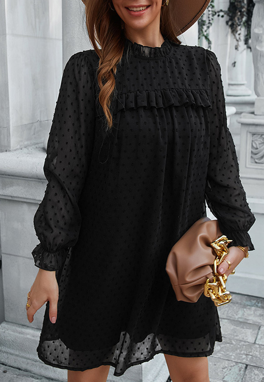 Vestido de lunares suizos con cuello con volantes