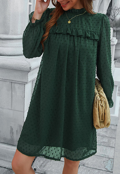 Vestido de lunares suizos con cuello con volantes