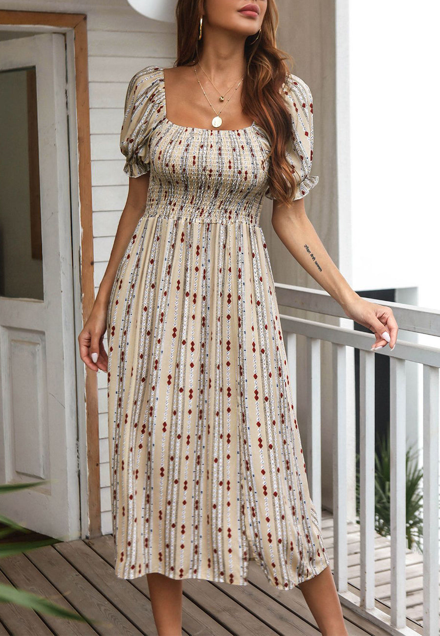 Vestido con abertura y estampado azteca
