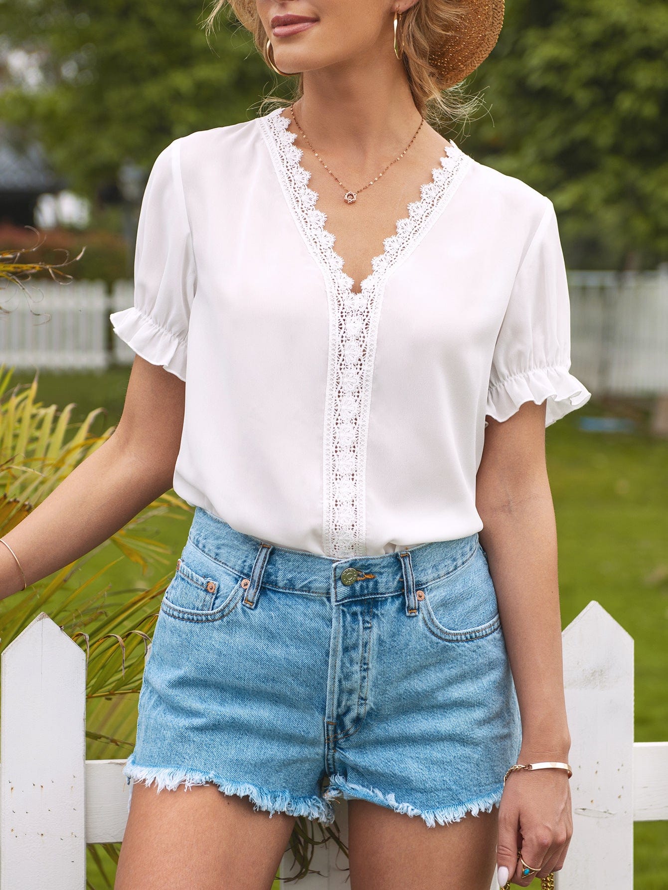 Lace Trim Puff Sleeve Blouse