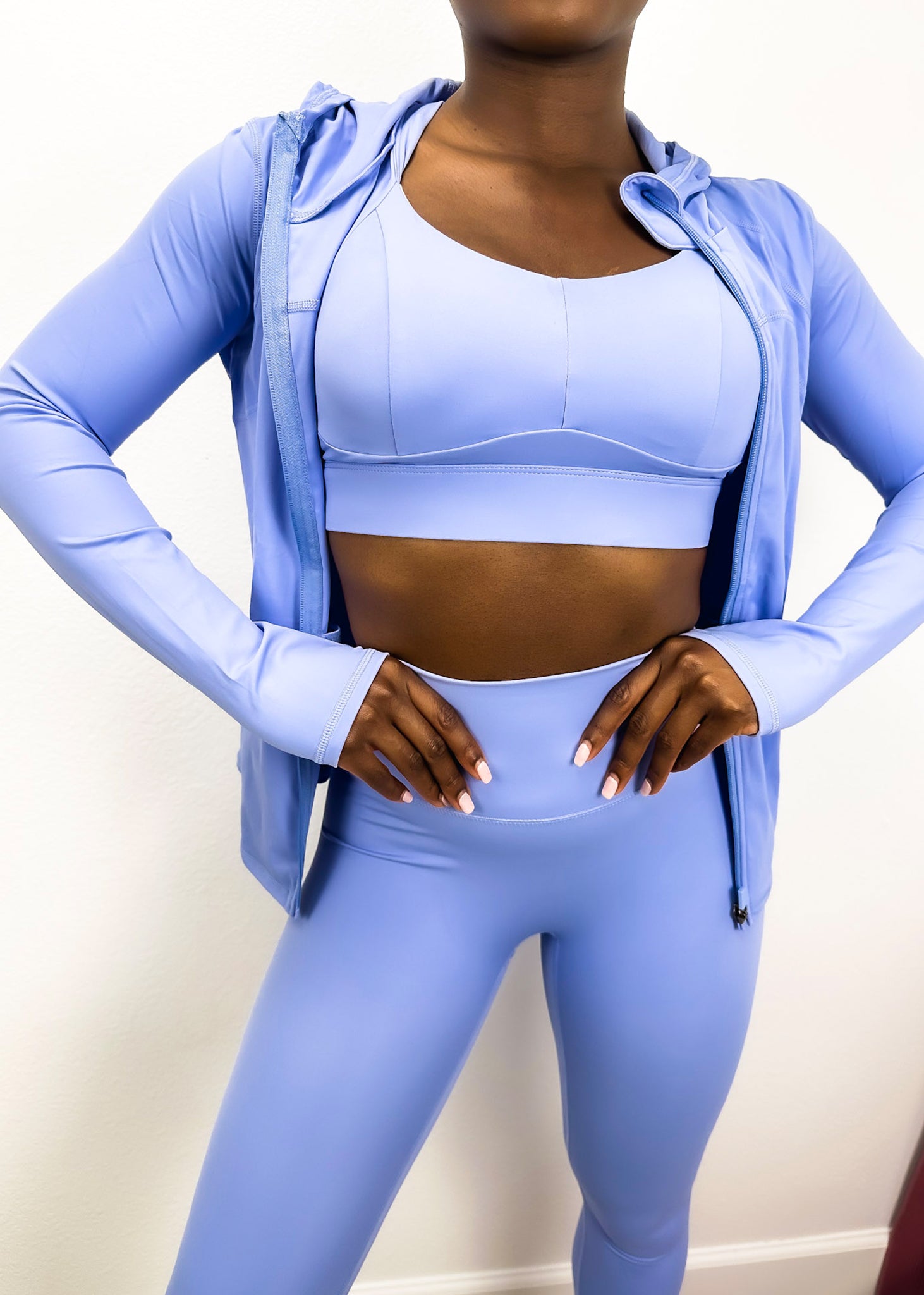 Zip Front Sports Bras for Women Criss-Cross Back Workout Yoga Tank