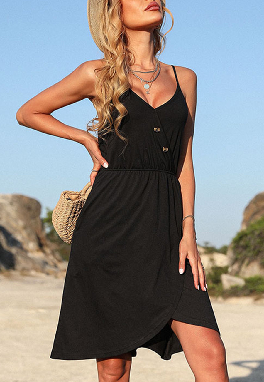 Vestido con escote en V y botones superpuestos 