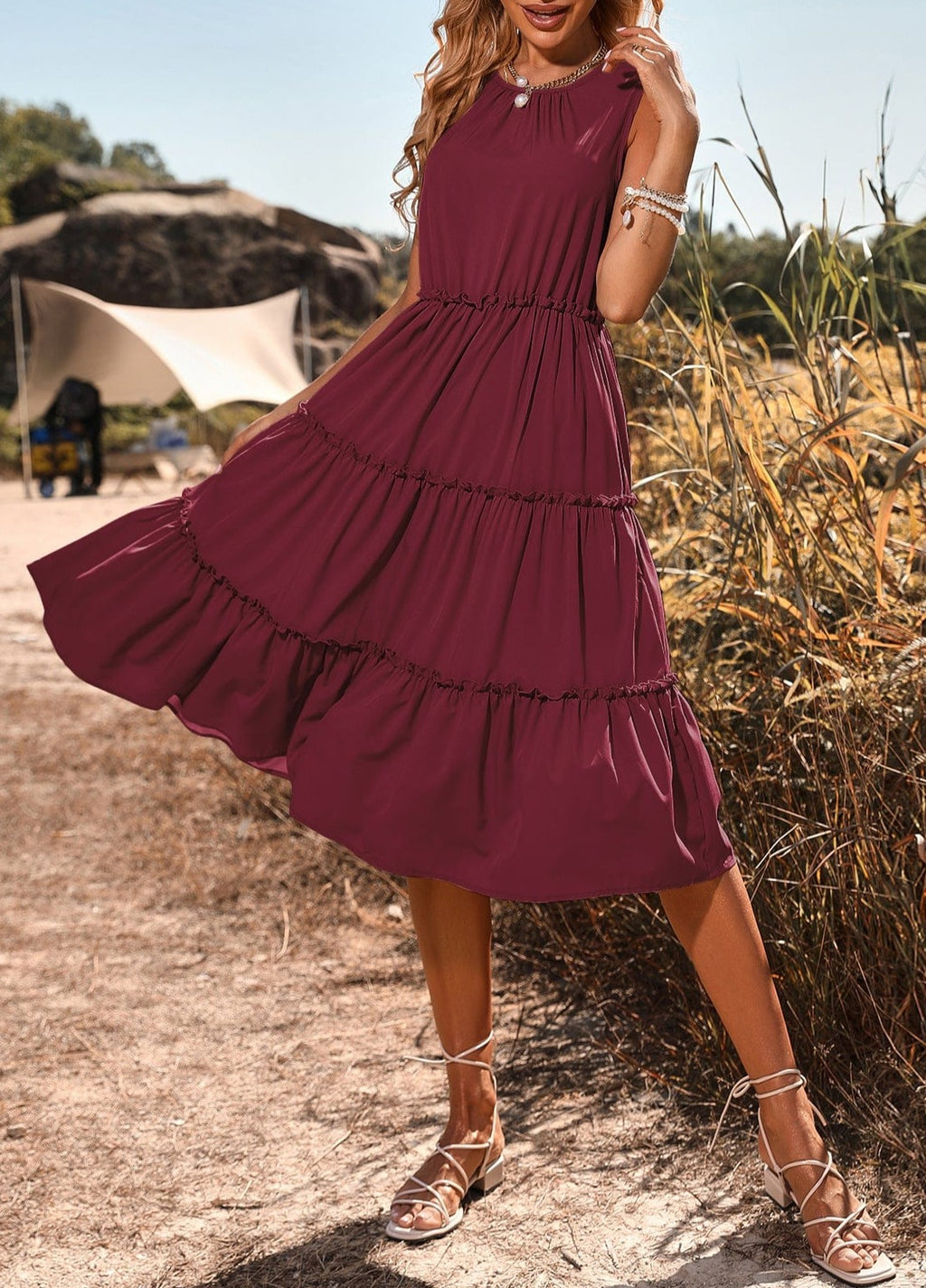 Vestido veraniego de campo con volantes en capas 