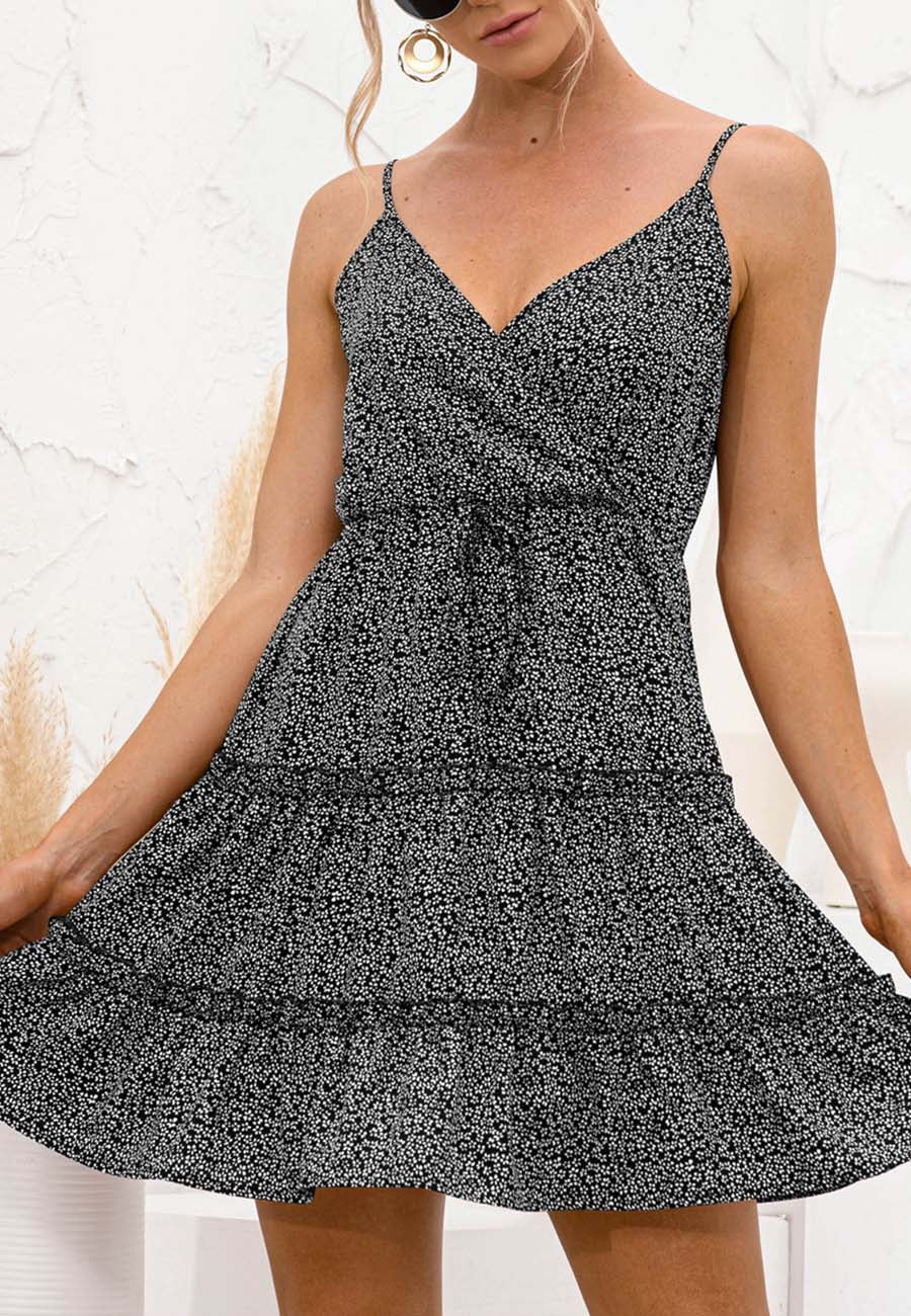Vestido de cuello cruzado con estampado floral 