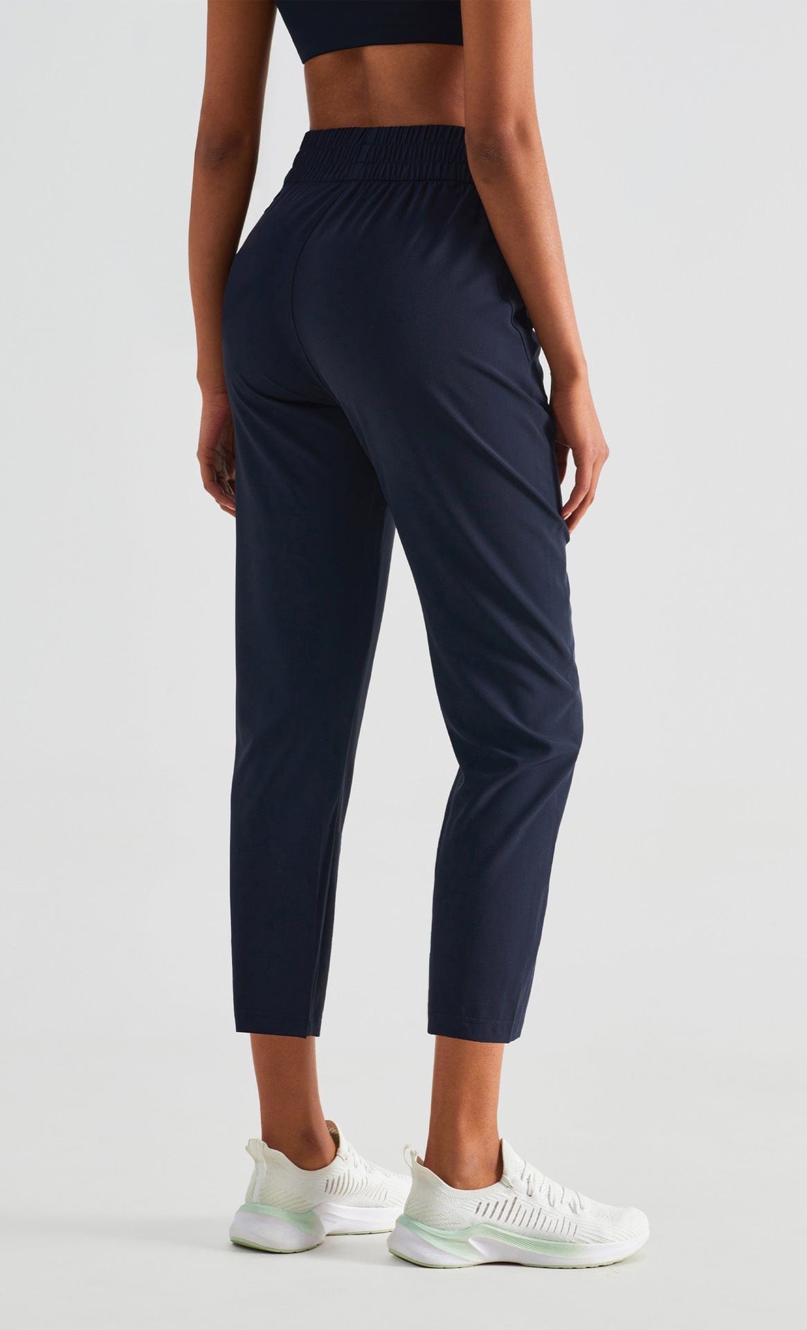 Pantalones de jogging capri ajustados y de tiro alto