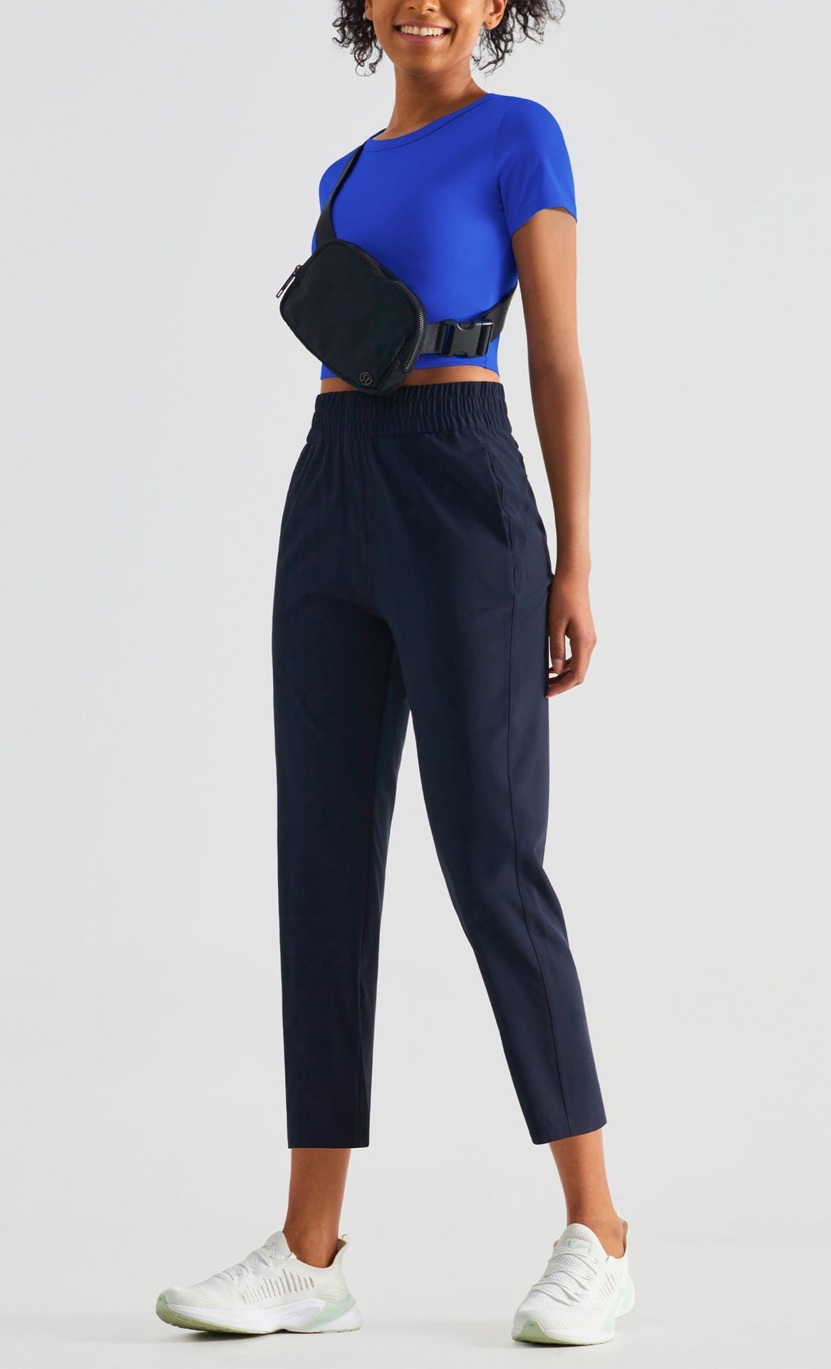 Pantalones de jogging capri ajustados y de tiro alto