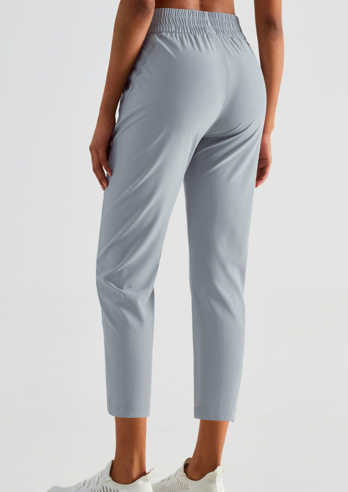 Pantalones de jogging capri ajustados y de tiro alto
