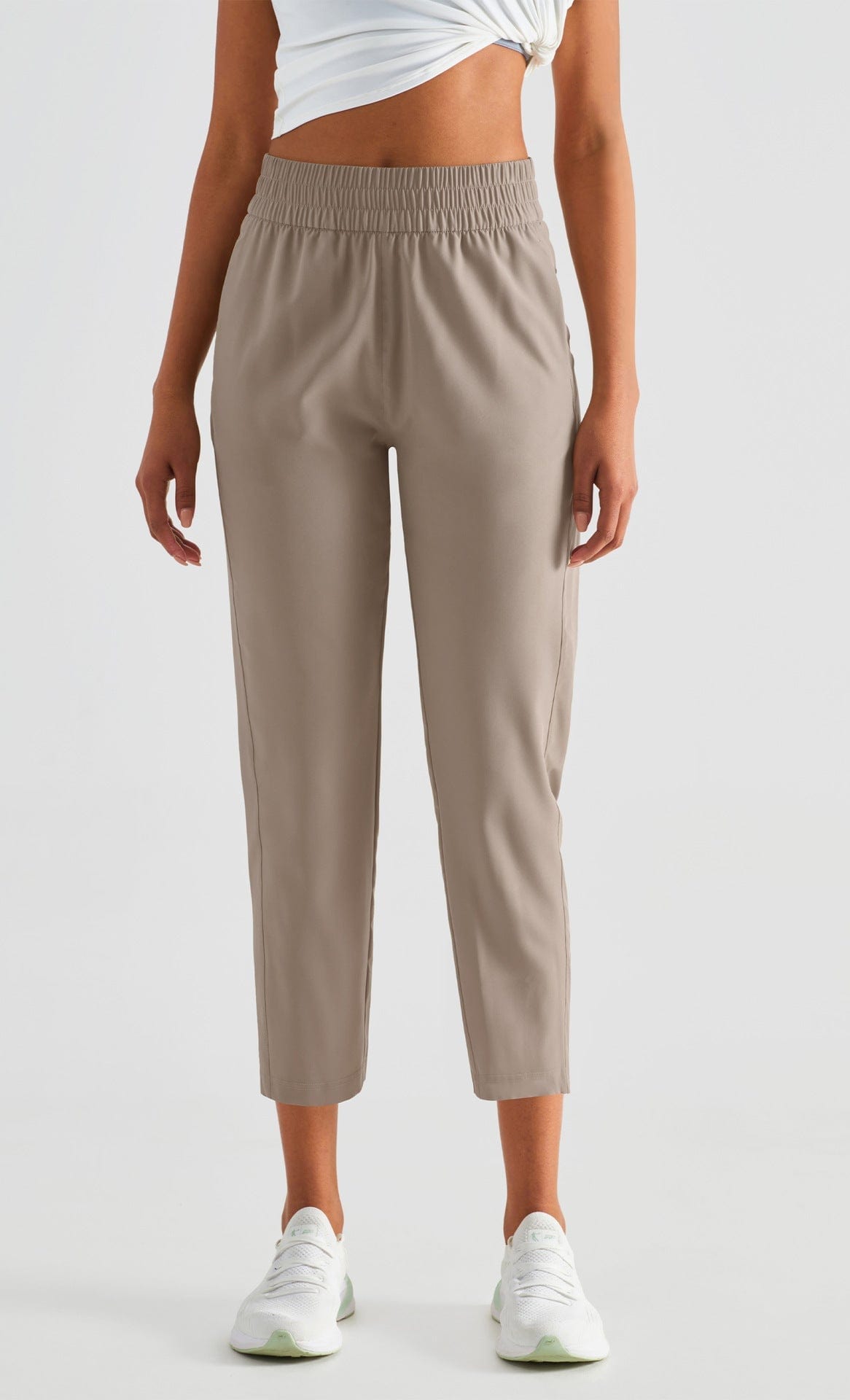 Pantalones de jogging capri ajustados y de tiro alto
