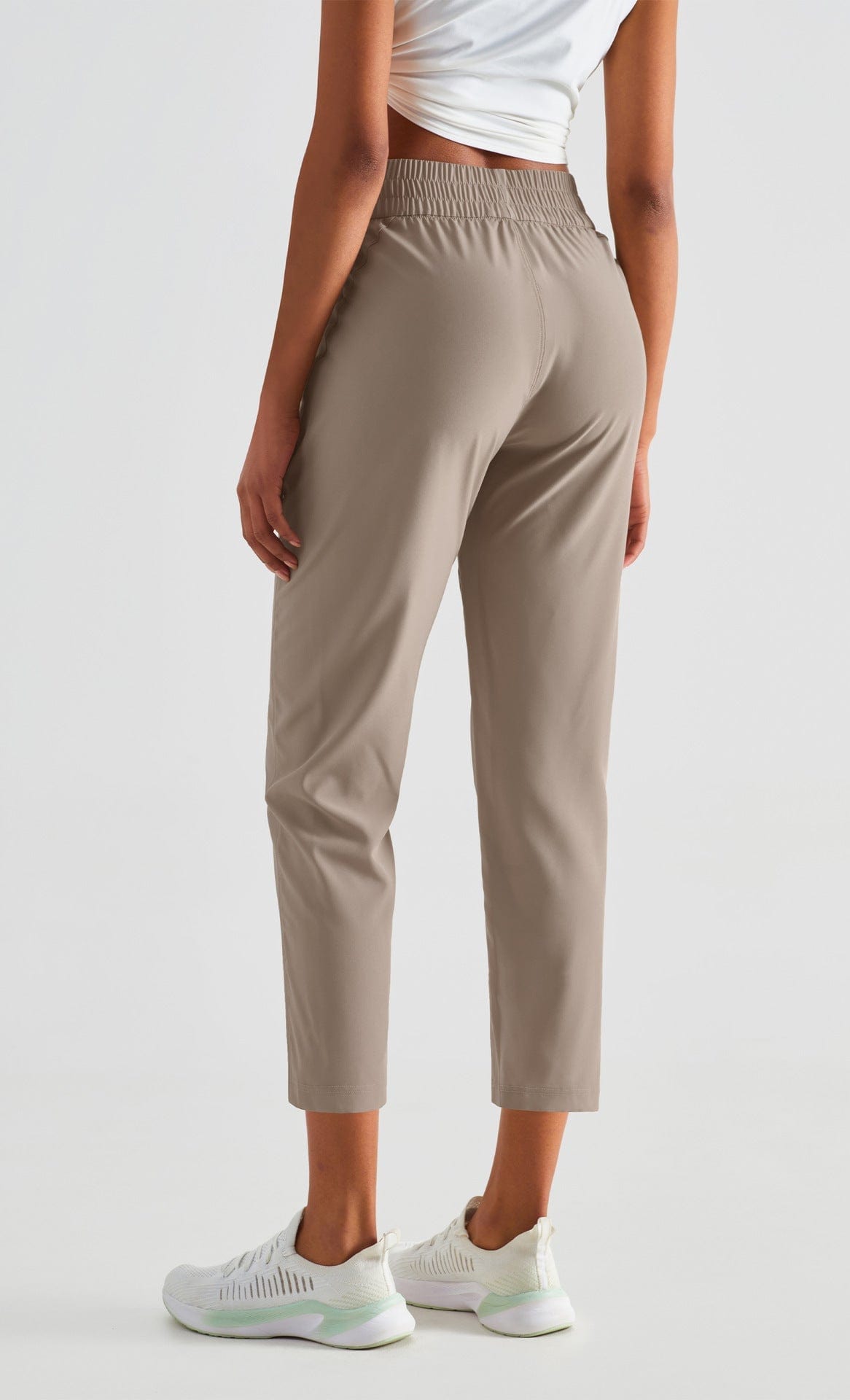 Pantalones de jogging capri ajustados y de tiro alto