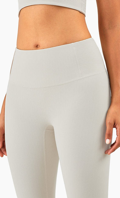 Leggings de cintura media con canalé 