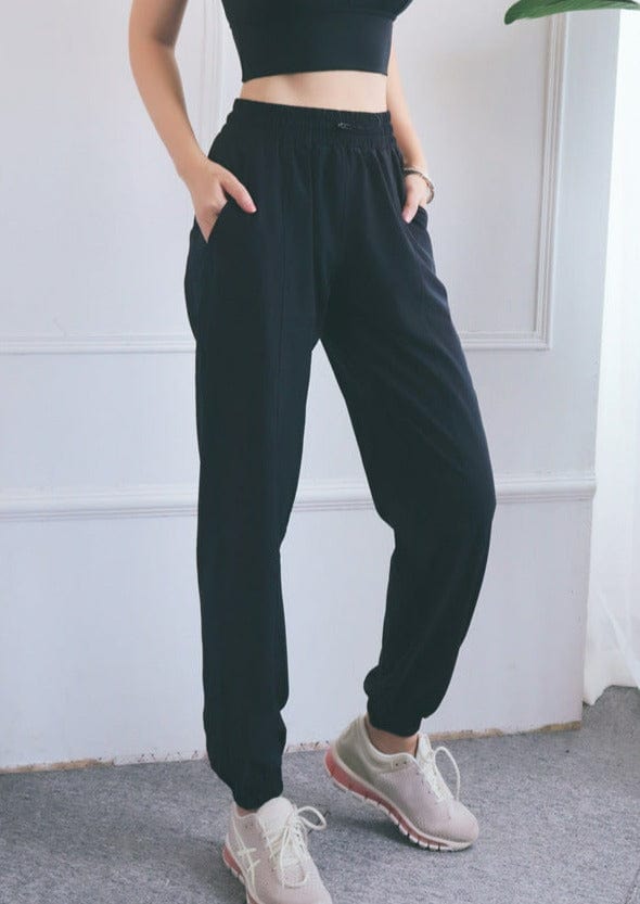 Pantalones de jogging fruncidos con cordón y costuras contorneadas de talle alto