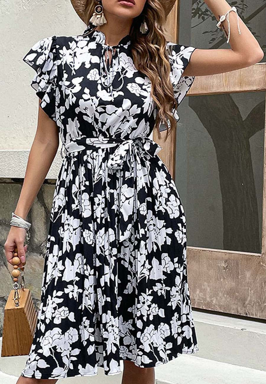 Vestido con cuello anudado y mangas con volantes