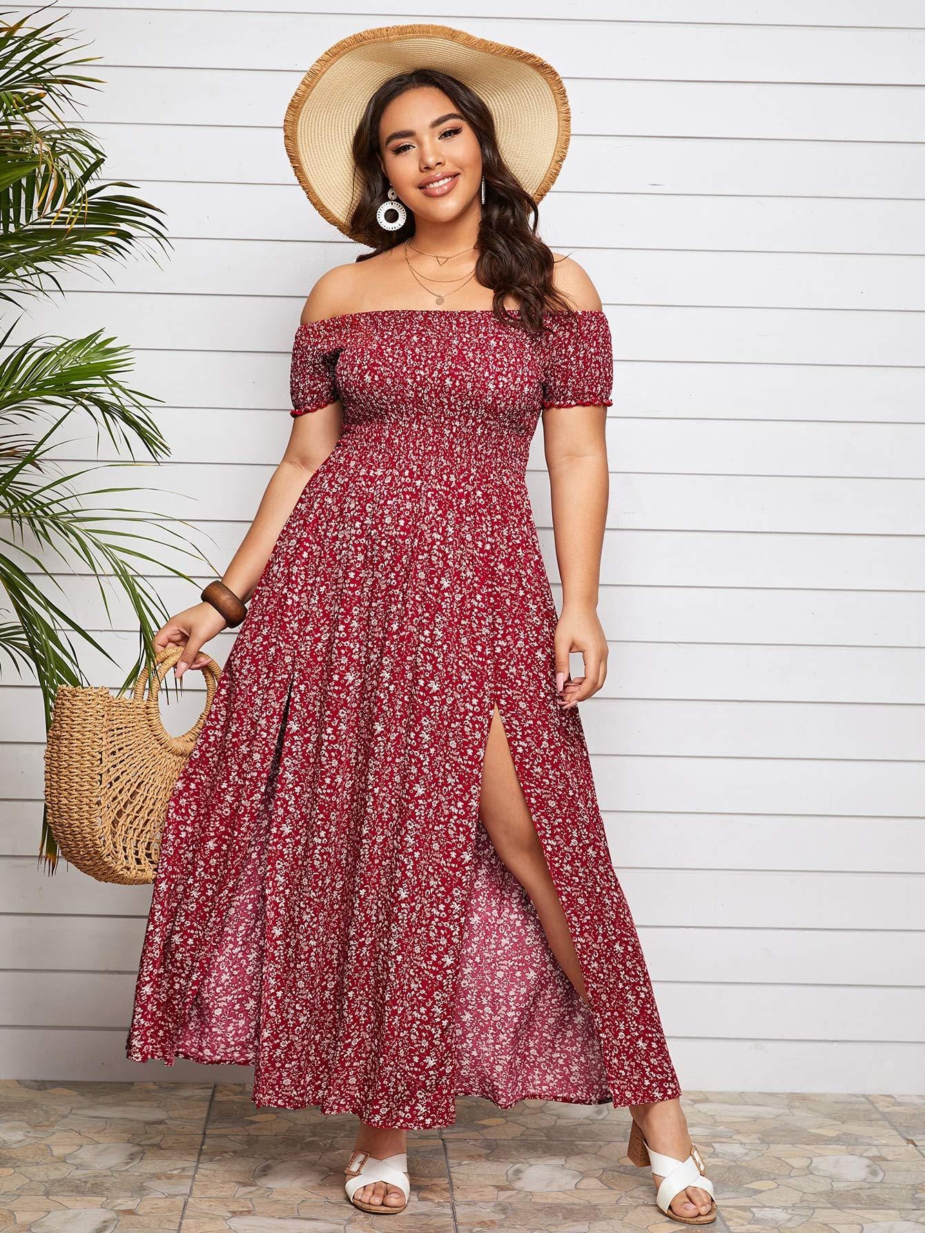 Vestido largo floral con hombros descubiertos y talla grande
