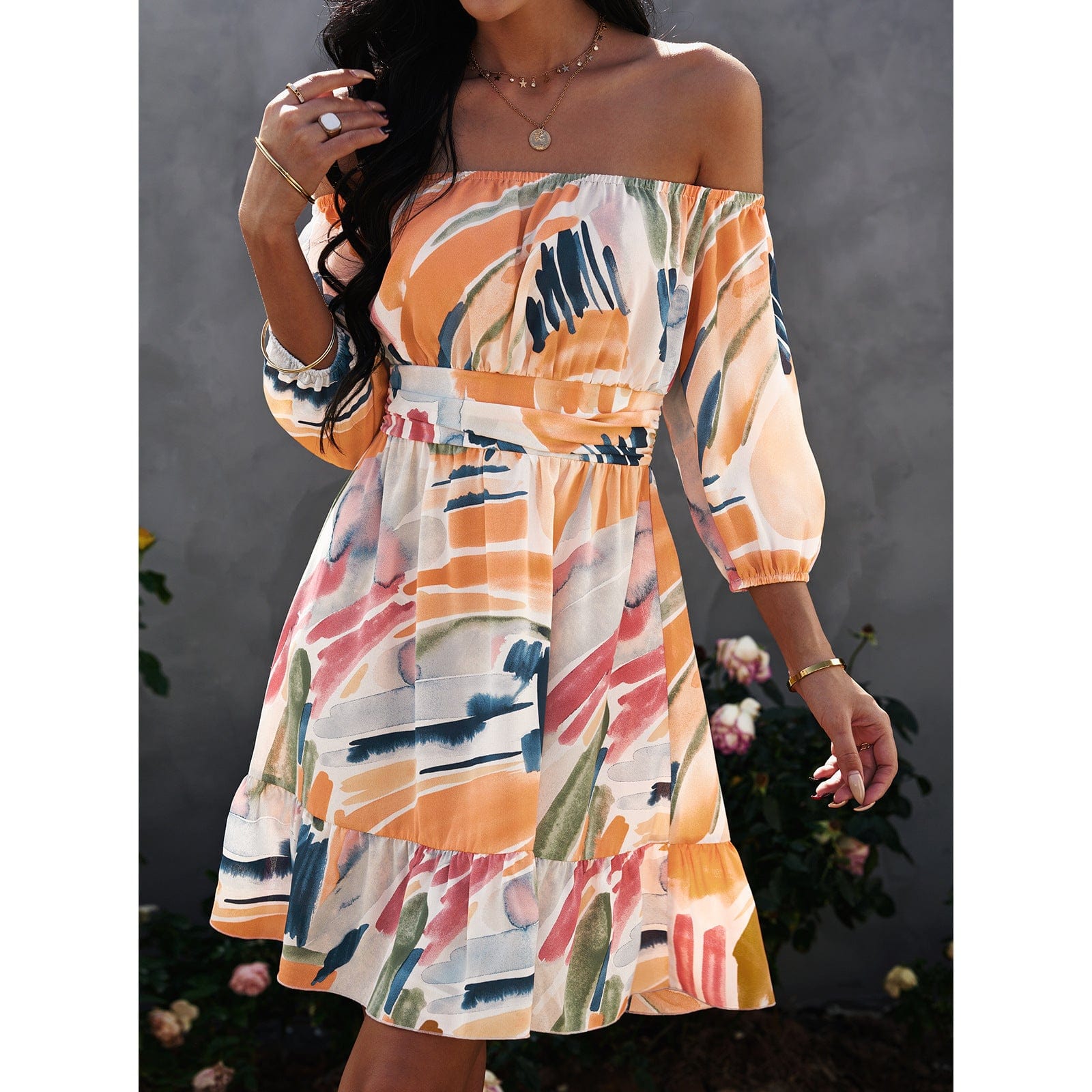 Vestido con lazo en la espalda y estampado abstracto