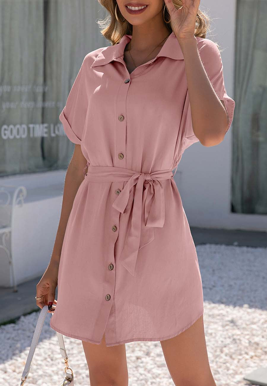 Vestido camisero con cuello abotonado